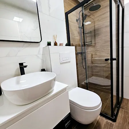 Apartment A'ora