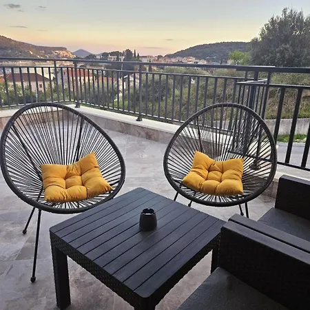 Apartment A'ora
